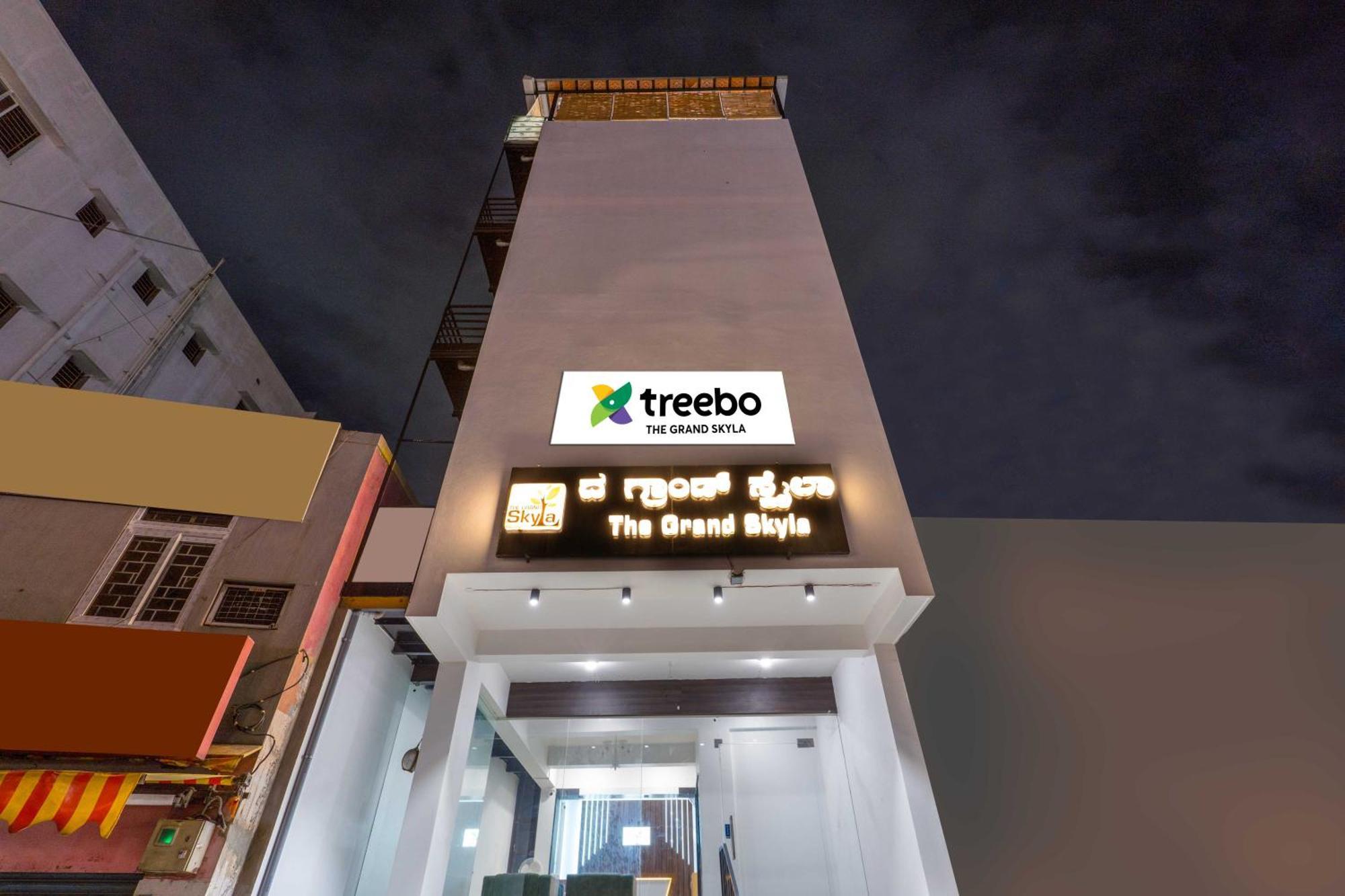 Treebo The Grand Skyla, Malleshwaram Bangalore Eksteriør billede